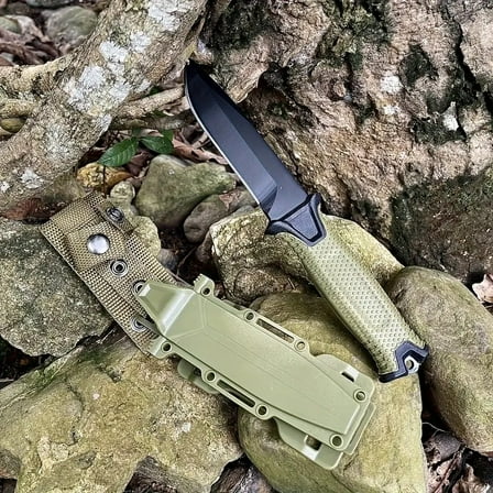 Professional Multi-functional Outdoor Knife for Men, Portable Pocket Survival Knife, Hiking Camping Essentials, Perfect Christmas Gift for Men Army Green