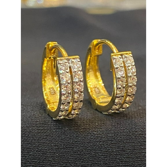 Pave 0.68 Cts Round Brilliant Cut Diamonds Two-Row Hoop Earrings In Hallmark 18K Yellow Gold