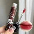 thumbnail image 4 of Brillo de labios de agua con espejo negro, esmalte de labios hidratante rojo oscuro, taza antiadherente duradera que forma una película que no es fácil de decolorar el maquillaje, 4 of 5