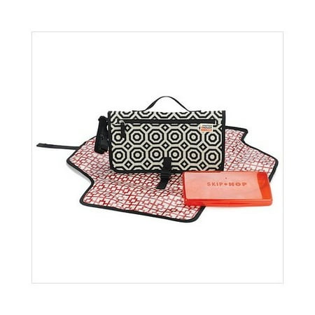 Skip Hop Jonathan Adler Pronto Changing Station in Nixon