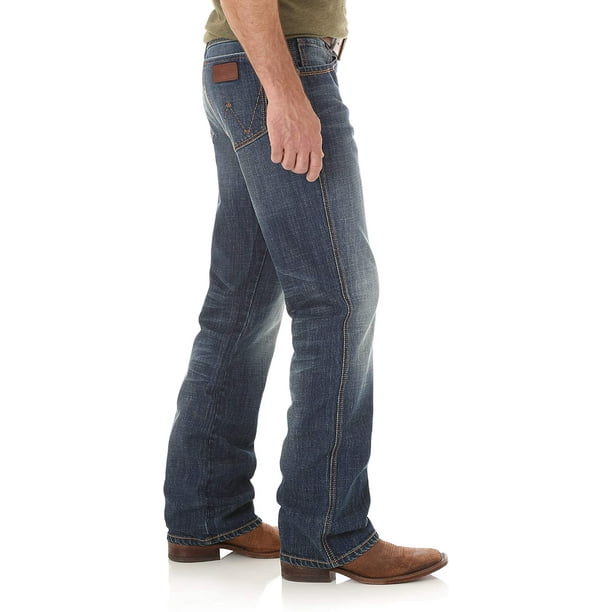 Wrangler Men's Relaxed Boot Jean, Relaxed fit 