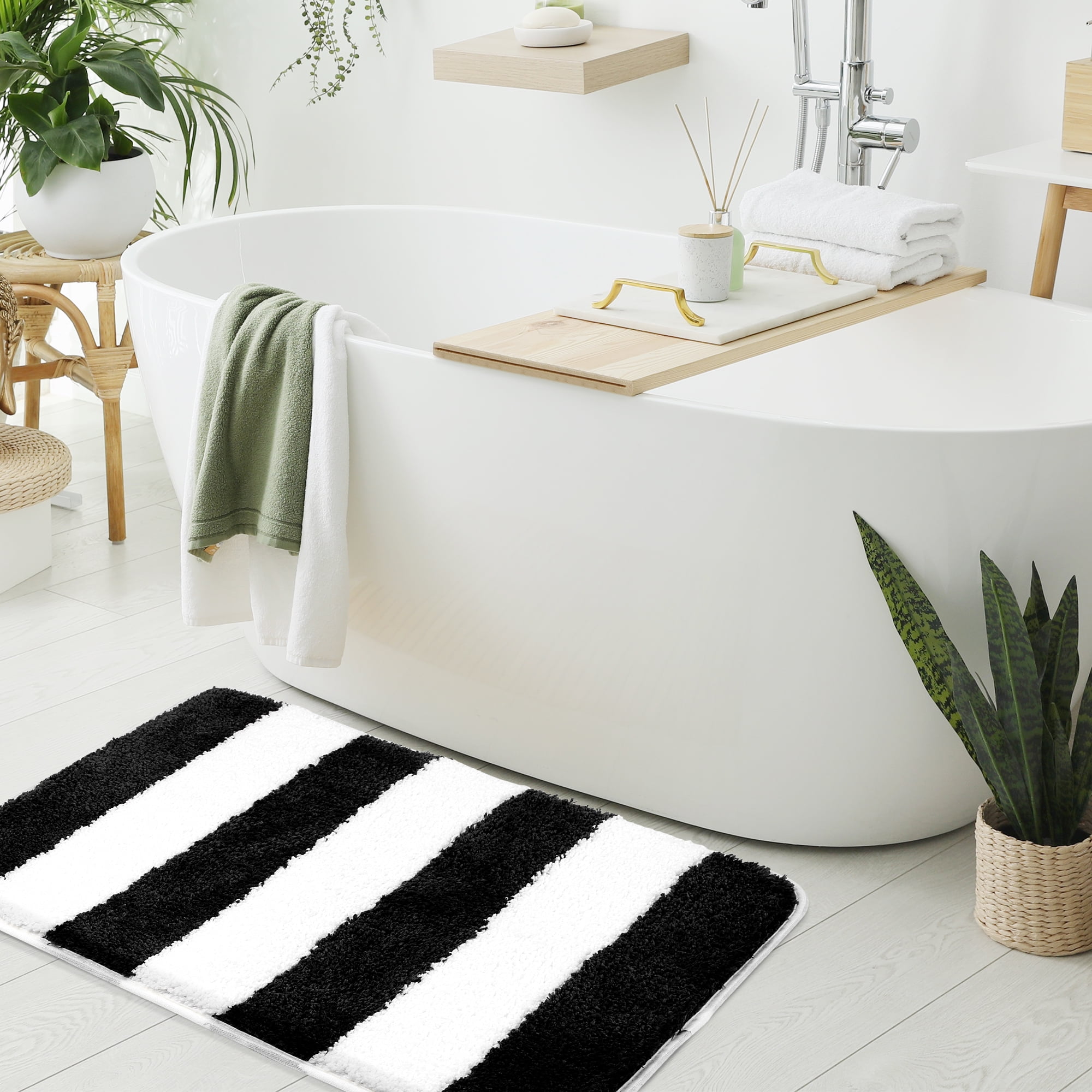 REGALWOVEN Microfiber Striped Bathroom Rugs, Shaggy Soft Thick&Water Absorbent Bath Mat Black&White 20"x31"