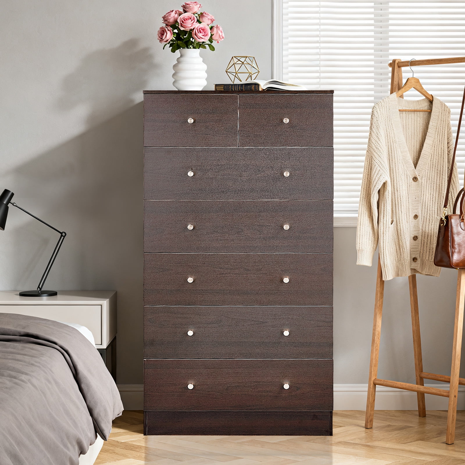 7 Drawer Cabinet, Matte Gold Handles Textured Linen Melamine Particle Board Cabinet, Tall Space-Saving Storage Organizer for Bedroom Office Living Area