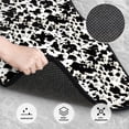 thumbnail image 3 of Fotbe Cow Skin 1 Juego de 4 Tapetes para Auto con Estampado – Alfombrillas de Goma Reforzada, Diseño Antideslizante, Protección para Todo el Año – Vehículos, Autos, Camionetas y SUVs, 3 of 7