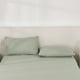 thumbnail image 4 of Funda de almohada lavada, fácil de usar, color liso, par de fundas de almohada de 74 x 48 cm, ropa de cama para el hogar, funda de almohada de algodón., 4 of 7