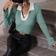 thumbnail image 5 of Pntutb Mujeres Casual Sólido Tejido Adelgazante Trompeta Manga Larga Manga Cuello V Suéteres tops Blusa Pntutb Pntutb-4705, 5 of 9