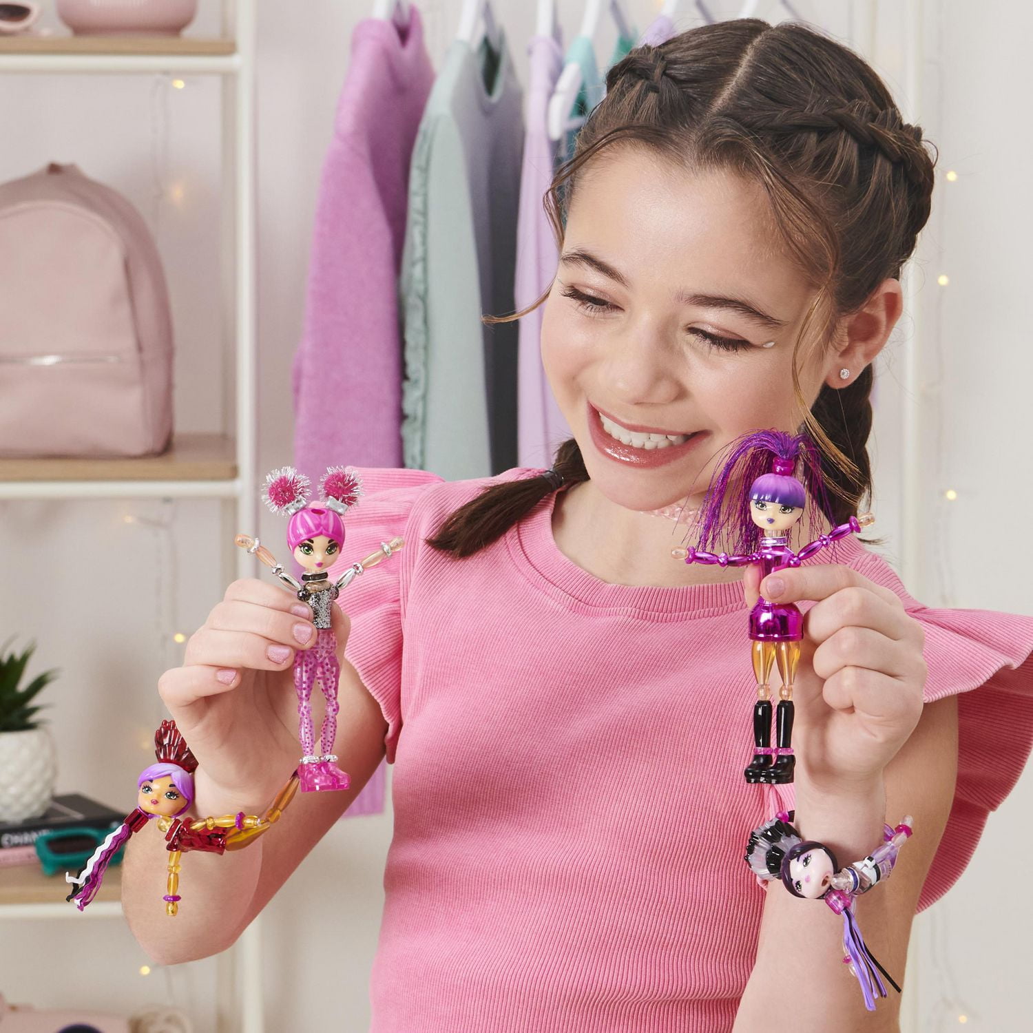 Twisty Girlz, Série 2, Poupée à transformer en bracelet à collectionner Ruby Spark avec Twisty Petz mystère