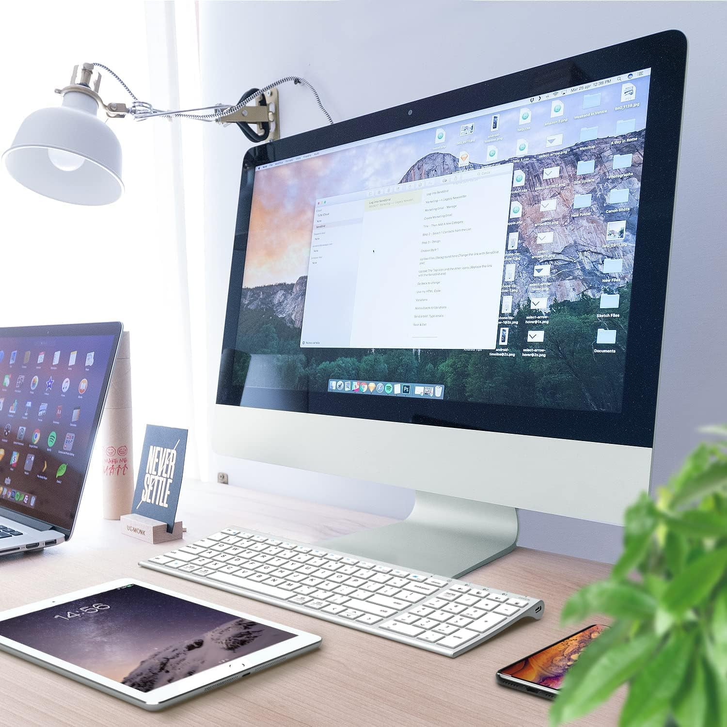Bluetooth keyboard, universal Bluetooth 5.1 wireless keyboard and digital Pad, ergonomically designed