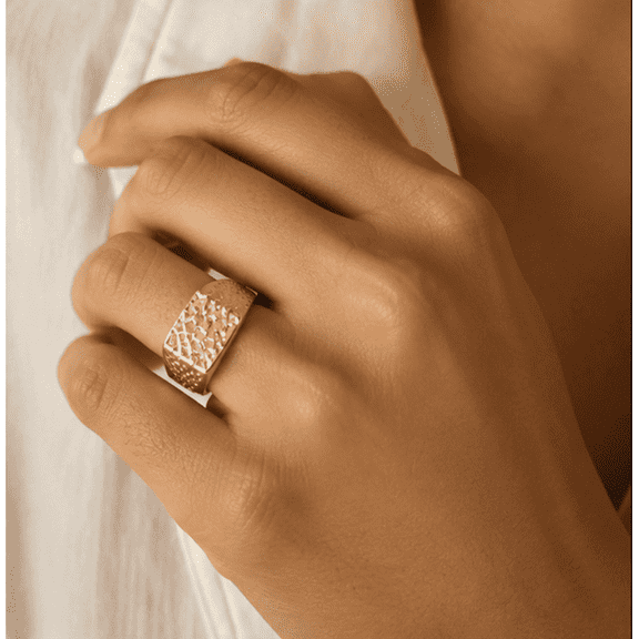 Gold-Tone Copper Signet Ring for Women – Textured Hammered Fashion Jewelry