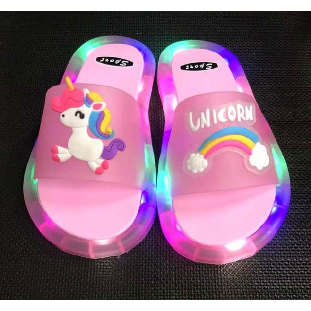 Zapatillas de deporte para adultos y niños que emiten luz, zapatillas de moda para padres e hijos, zapatillas de deporte con luz de gato y fresa, zapatillas con luz