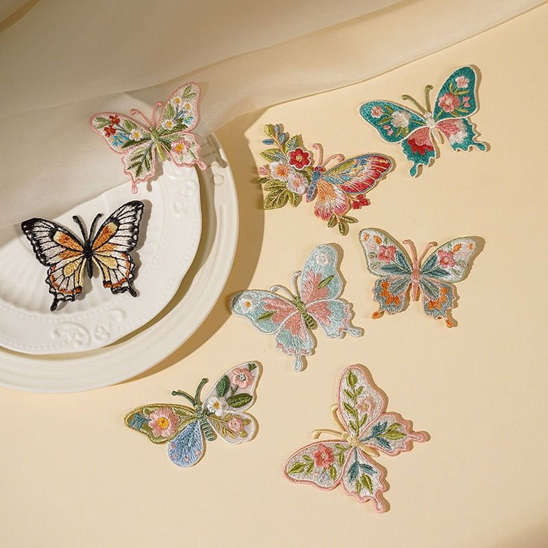 Pack of 10， Mix Style 5-7cm/2in-2.7inch Multi-Purposed Embroidered Butterfly Cloth Patches Sew-On for Clothing, Jeans, Bags, Hats, and Curtain Pillows Decoration，DIY Crafts, Backpack and Home Decor