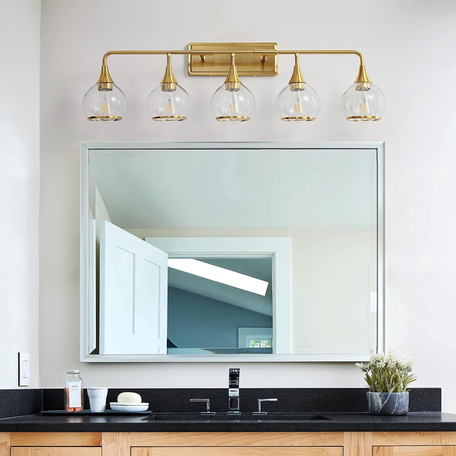 5-Lights Bathroom Light Fixtures Gold Bathroom Vanity Light Over Mirror with Clear Glass Shade Wall Sconce Lighting