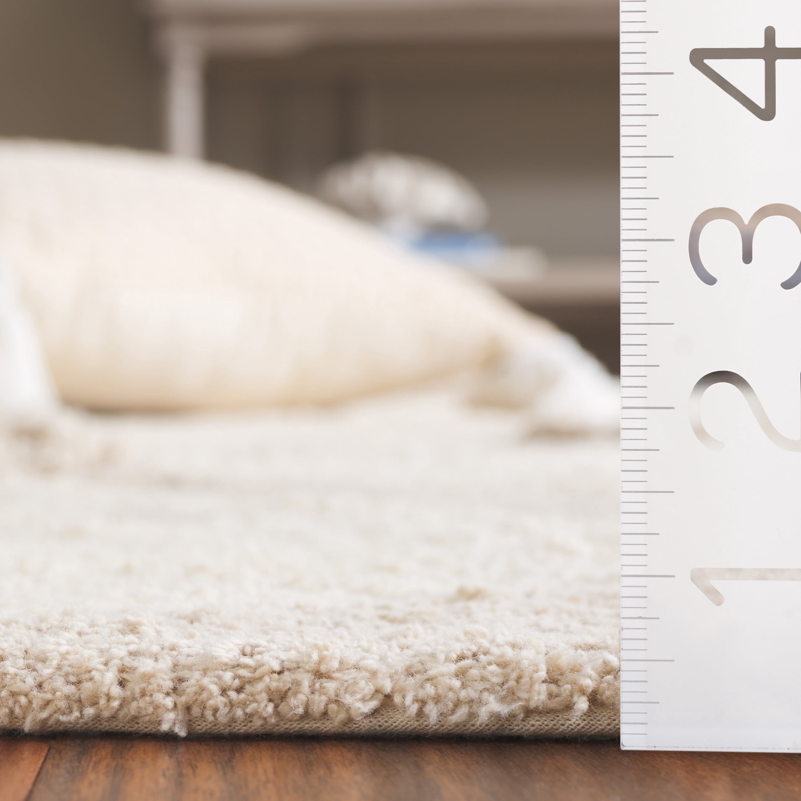 SAFAVIEH Easy Care Elwin Diamond Runner Rug, Ivory/Beige, 2'3" x 8'