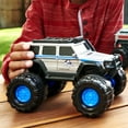 thumbnail image 3 of Matchbox Jurassic World Dominion 1:24 Scale Vehicle, '14 Mercedes-Benz G 550 Truck with Large Wheels, 3 of 6