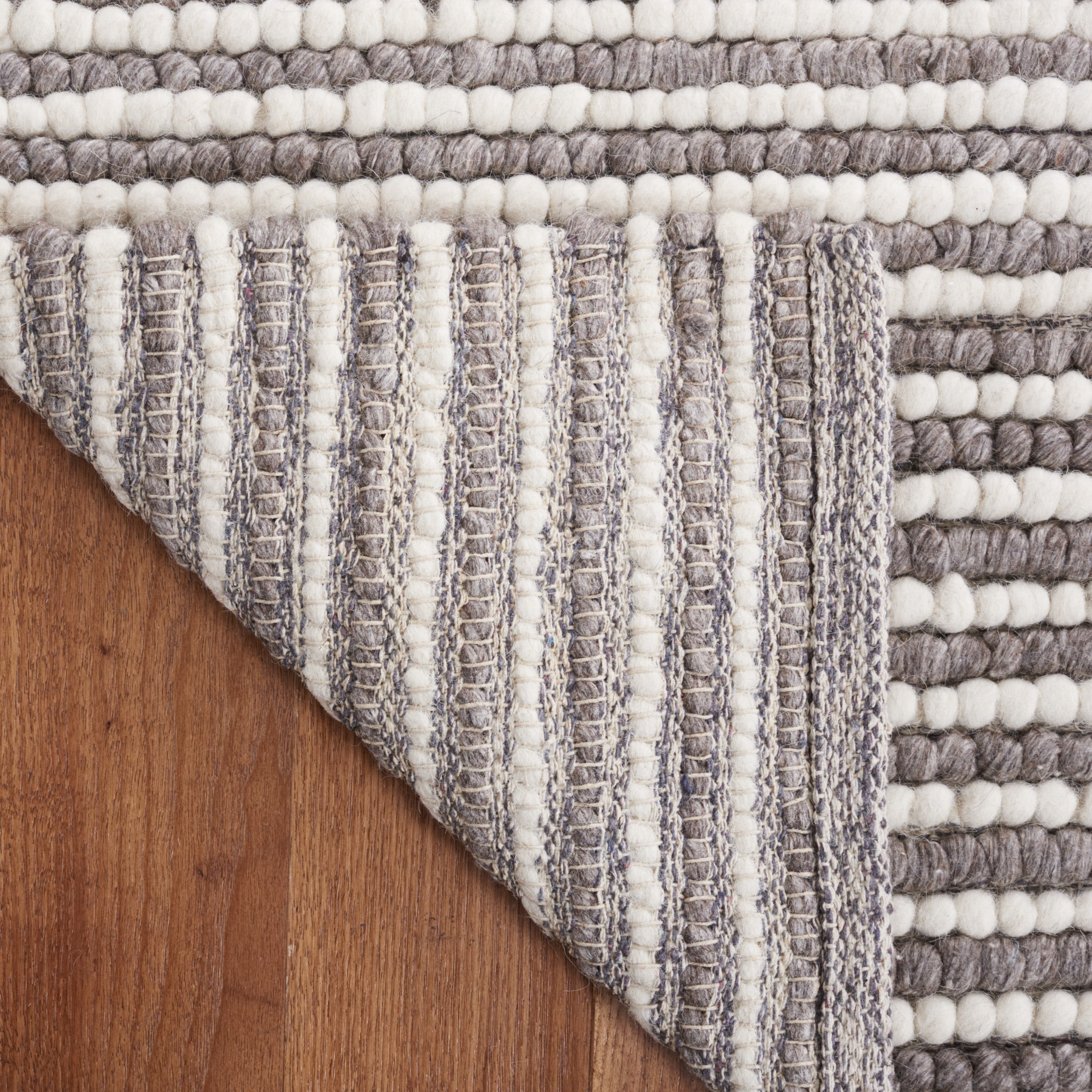 SAFAVIEH Martha Stewart Natura Striped Runner Rug, Ivory/Dark Brown, 2'3" x 9'