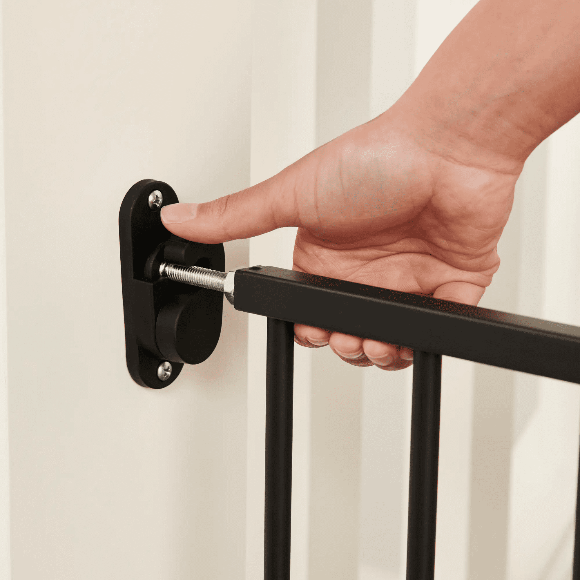 Regalo Extra Wide 2-in-1 Metal Stairway & Hallway Baby Safety Gate with Mounting Kit, Ages 6–24 Months, Black