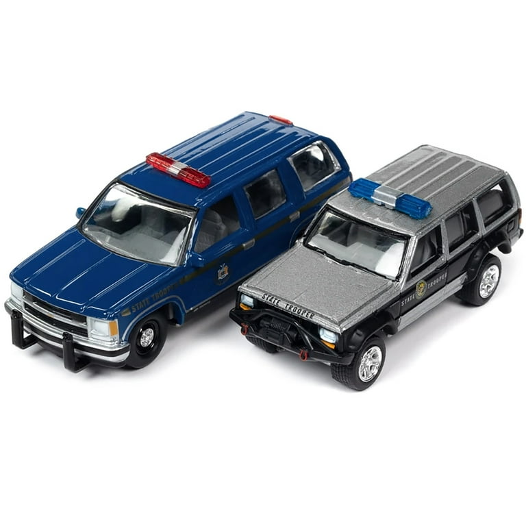 ミニカー Jonny Lightning 1/64 1997 Chevy Tahoe 1997 Chevy Tahoe Demolition Derby White Black 1:64 Johnny