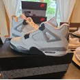 thumbnail image 1 of Nike 2025 Air Jordan 4 Rétro OG Blanc Ciment Sans Libération Taille 8.5 FV5029-100, 1 of 6