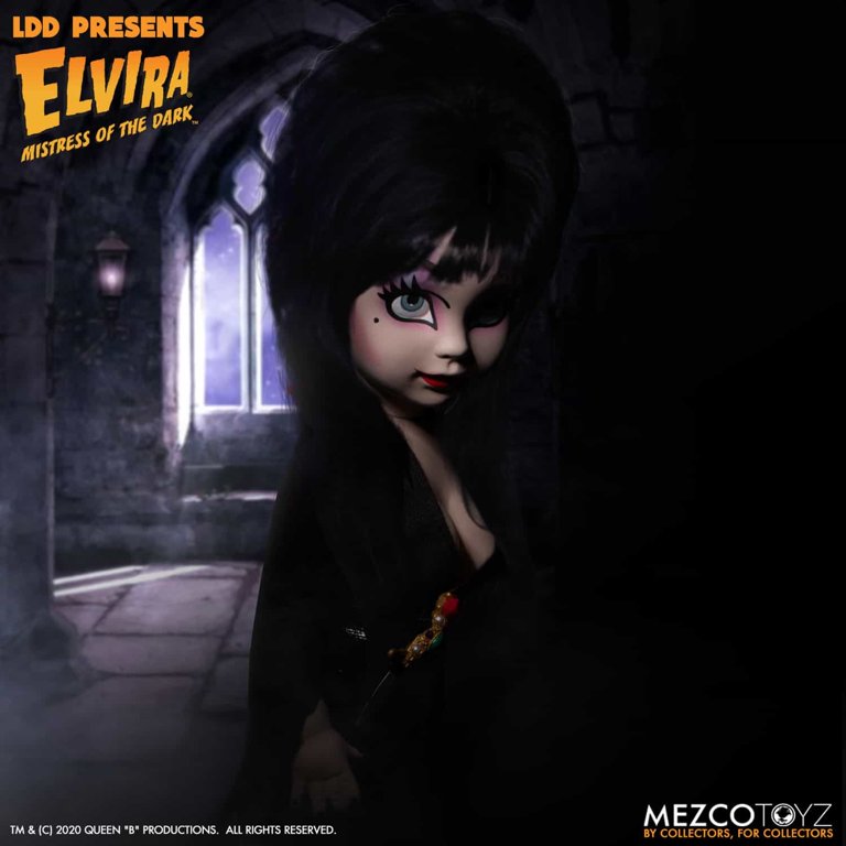 Living Dead Dolls: Elvira, Mistress of the Dark Horror Icon