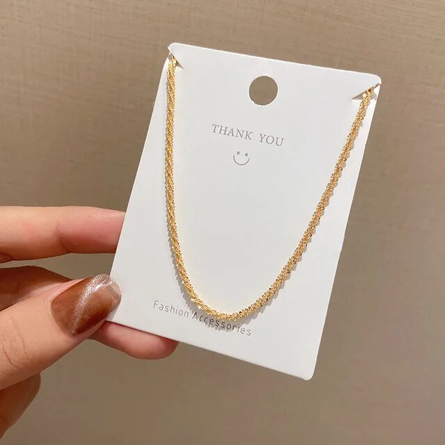 Romantic Simple Small Heart-shaped Necklaces Exquisite Crystal Zircon Pendant Gold Color Clavicle Chain Women‘s Wedding Jewelry
