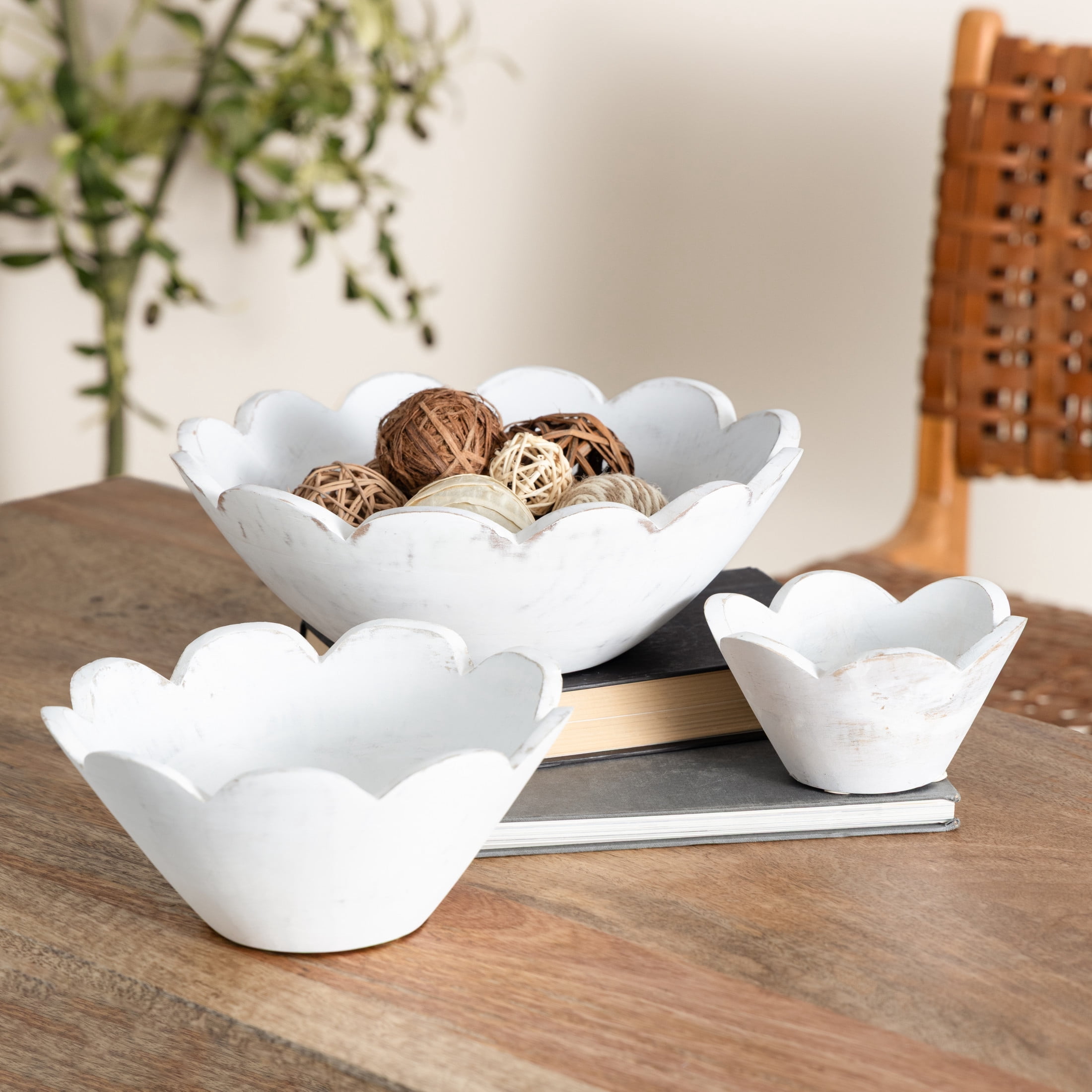 DecMode 12", 9", 6"W Handmade Round Floral White Mango Wood Decorative Bowl, Set of 3
