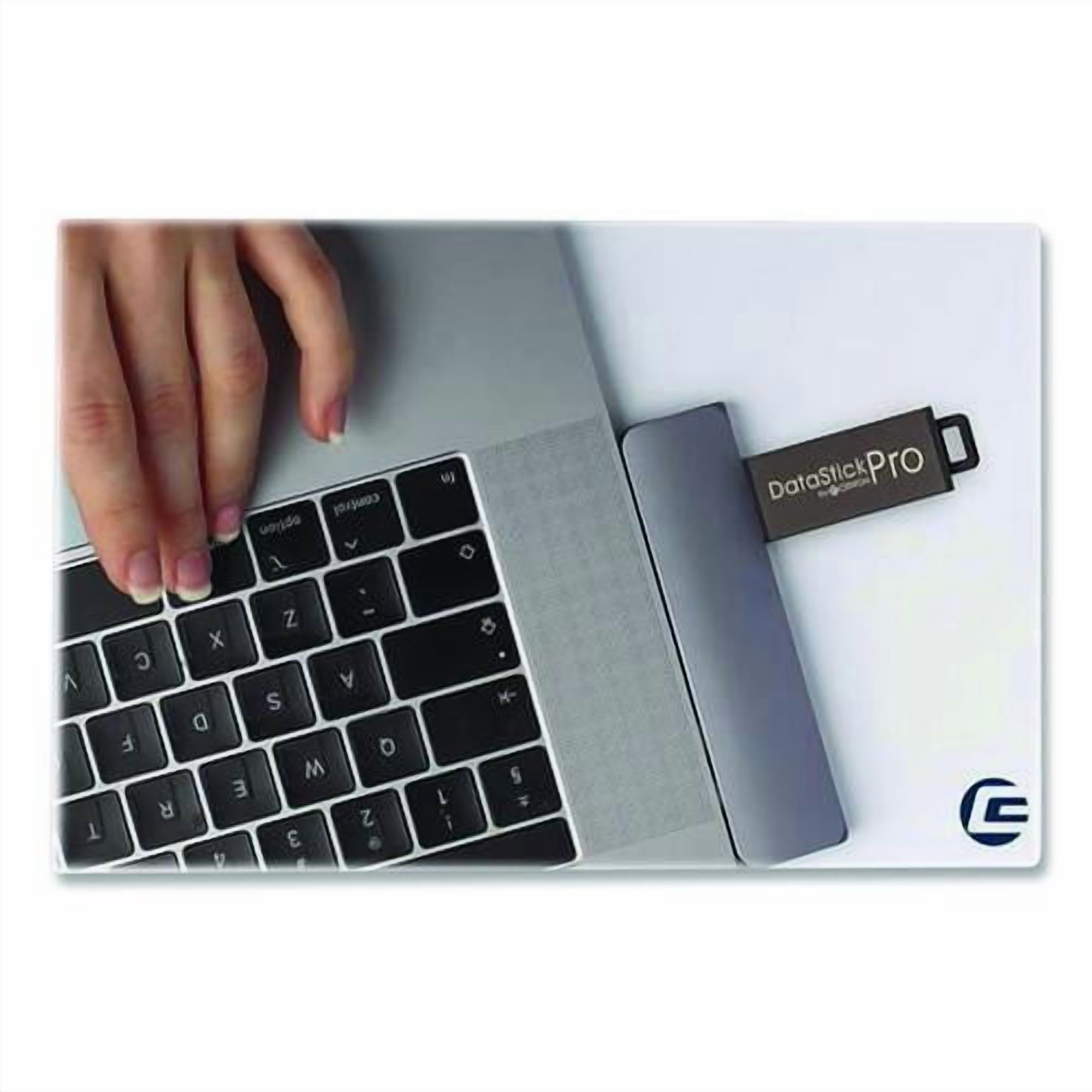 DataStick Pro USB 3.2 Type A Flash Drive, 32 GB, Black, 5/Pack | Bundle of 2