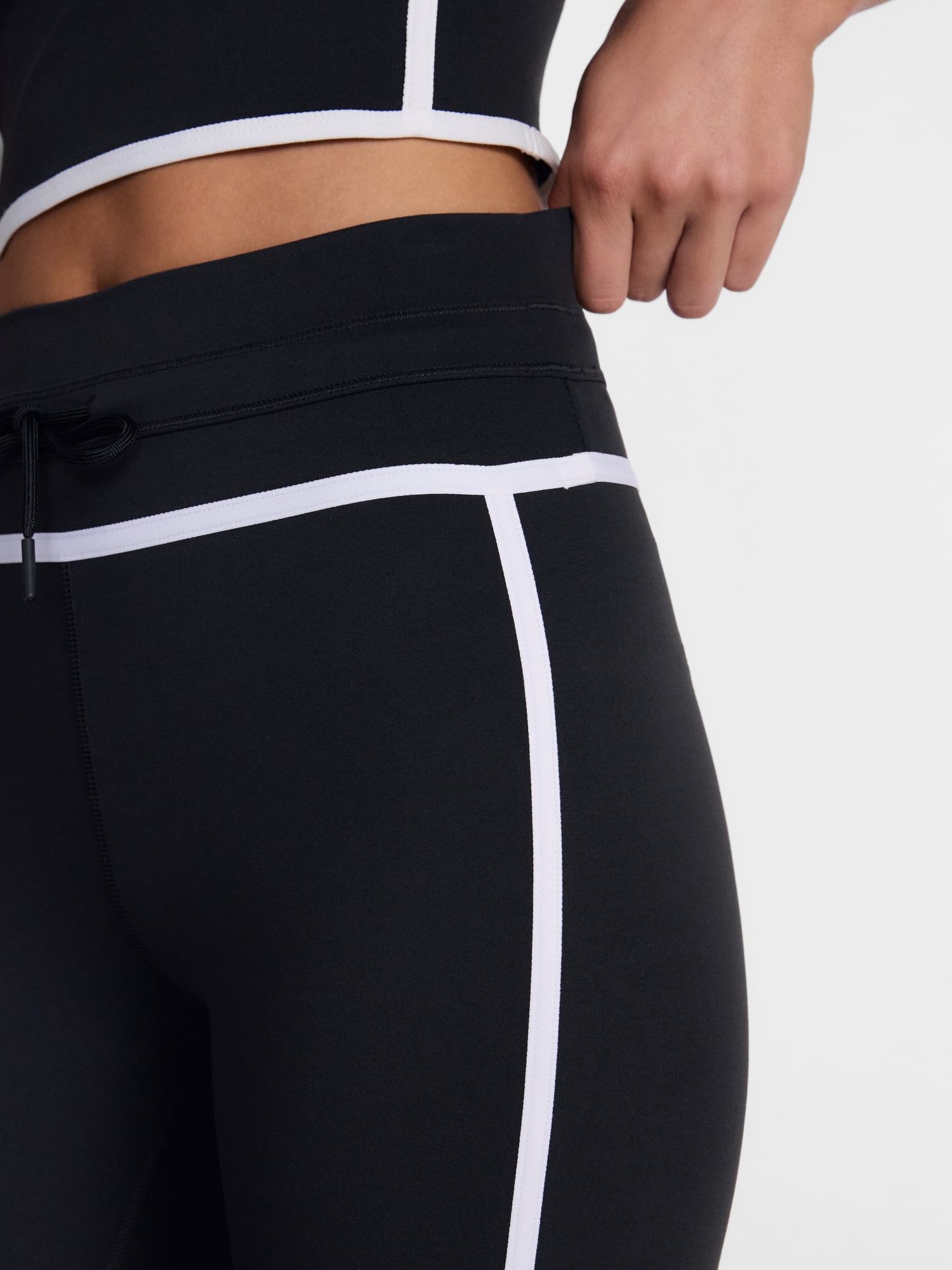 Avia Women's and Women's Plus Rib SoftSculpt Flare Pant, Sizes XS-4X
