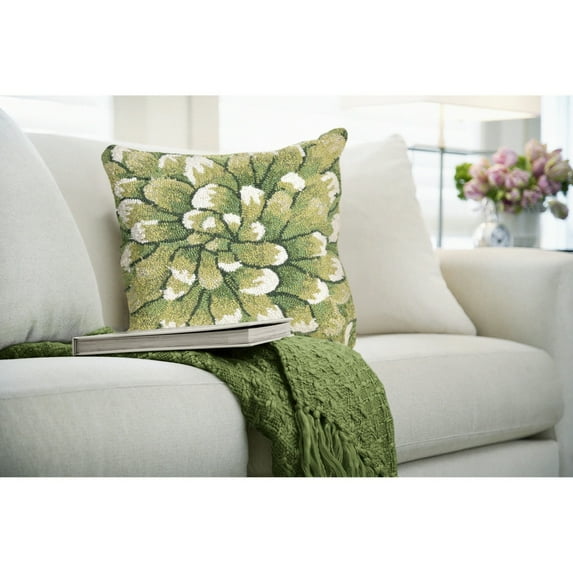 Liora Manne Frontporch Mum Indoor Outdoor Decorative Pillow Green