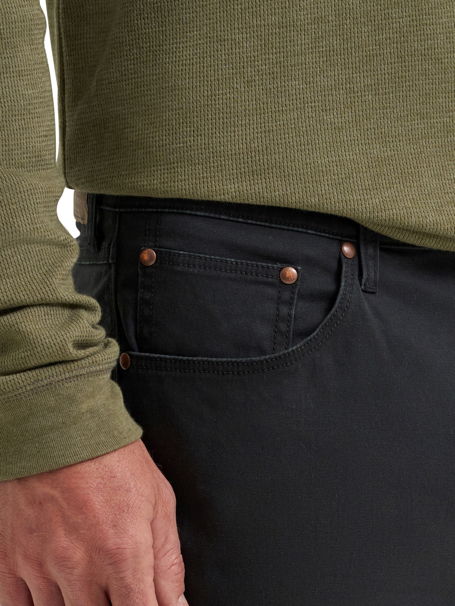 Wrangler® Men's Regular Taper Denim Jeans