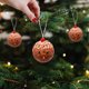 thumbnail image 5 of Adornos navideños Galletas Hombrecito de jengibre Colgante navideño Muñeco lindo Decoración para árbol de Navidad Colgante pequeño, 5 of 6