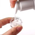 thumbnail image 2 of Juego de 50 frascos de muestra vacíos para cosméticos, transparentes, redondos, de viaje, para cremas y polvos, pequeños recipientes de muestra con tapa., 2 of 8