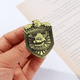 thumbnail image 4 of Broche de oso de juguete periférico de juego, colgante de collar de Halloween con escudo de bronce vintage, insignia de metal, 4 of 5