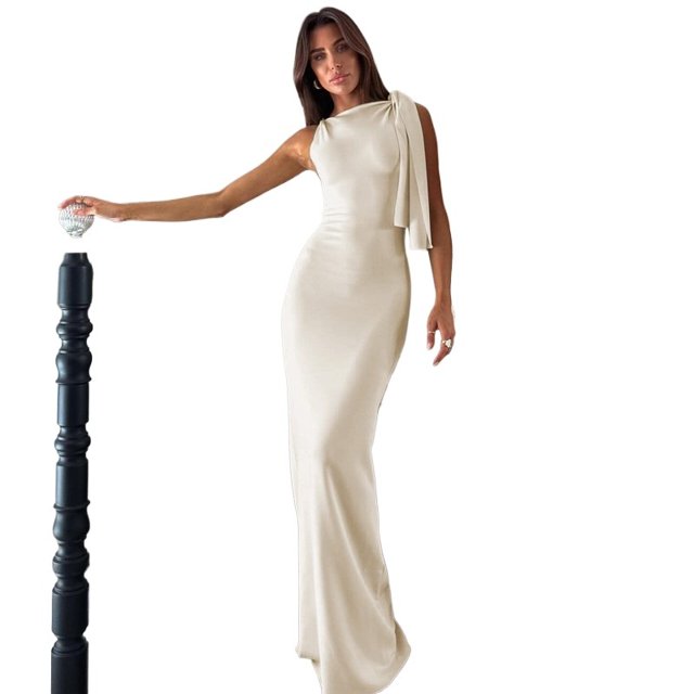 Fashionable Summer 2025 Solid Color One-Shoulder Dress with Ribbons