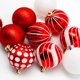 thumbnail image 3 of Adornos de bolas navideñas de 6 cm 30 piezas de adornos para árboles de Navidad irrompibles para fiestas de bodas y vacaciones de Navidad de 2021, 3 of 10