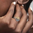 thumbnail image 4 of Juego de anillos Kingel Celestial Sun and Moon chapados en oro y plata de 14 quilates, 4 of 7