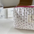 thumbnail image 2 of Cosméticos Acolchada Coreana Bolsos Flores para Mujeres Y Niñas (rosa Floral), 2 of 7