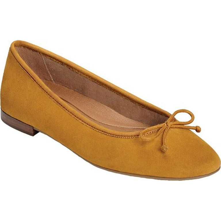 Tan hot sale flats walmart