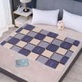 thumbnail image 1 of Alfombrilla para pañales para personas mayores, impermeable, lavable, tamaño Queen, para el cuidado de camas, colchón para tías, alfombrilla menstrual, alfombrilla para orina con línea de presión, 1 of 4