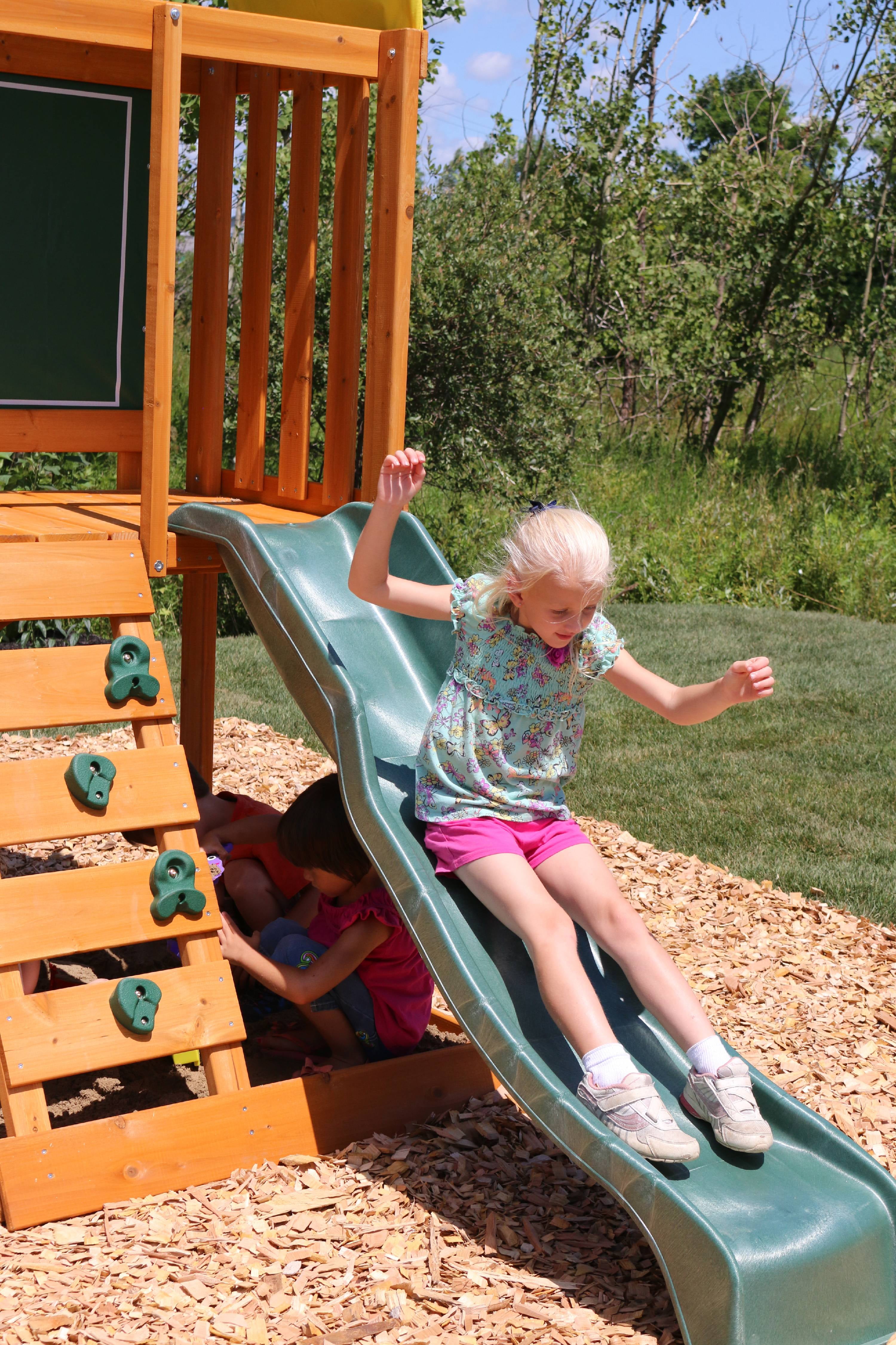 ainsley outdoor playset