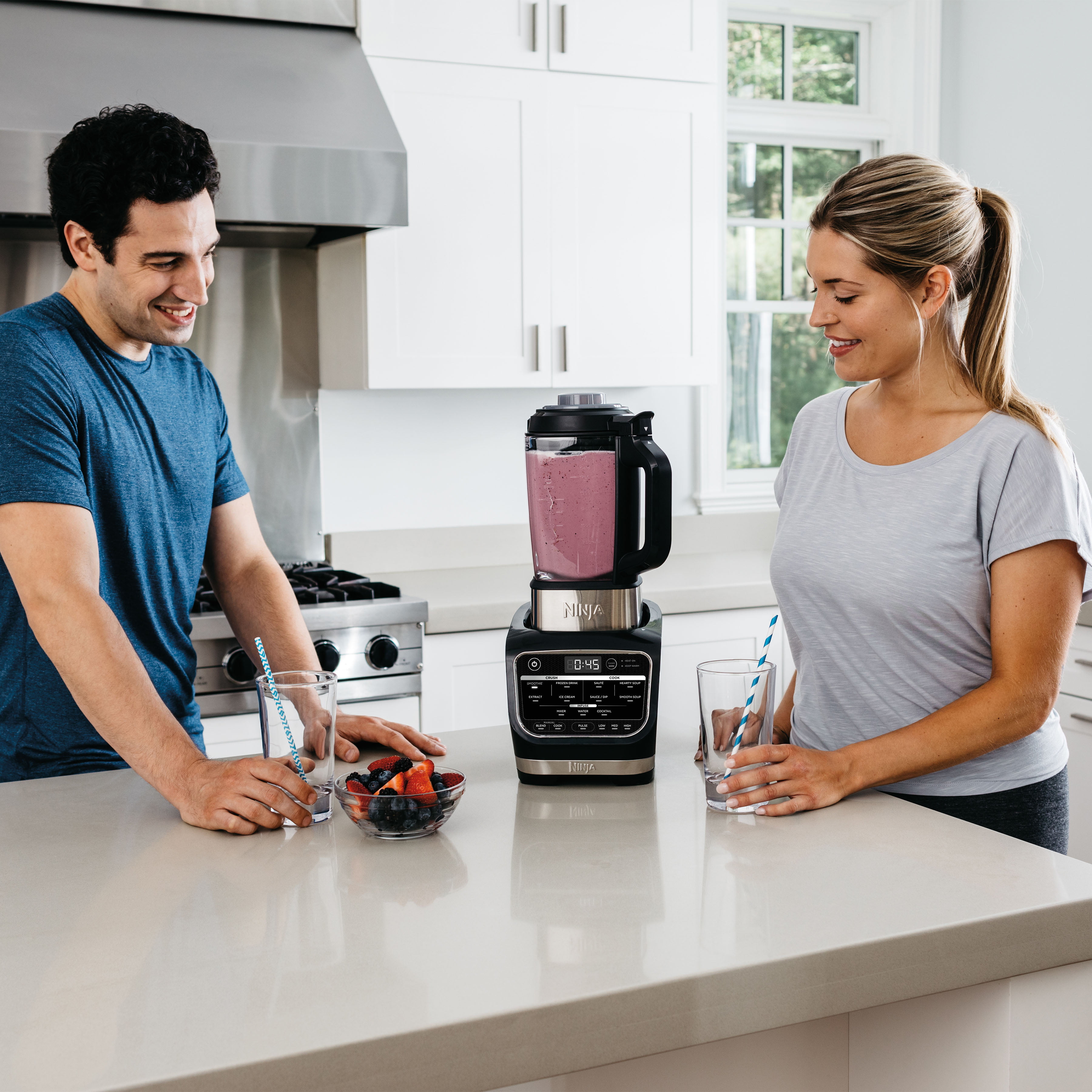 Bring on the heat. Ninja® Foodi™ Cold & Hot Blender is perfect for