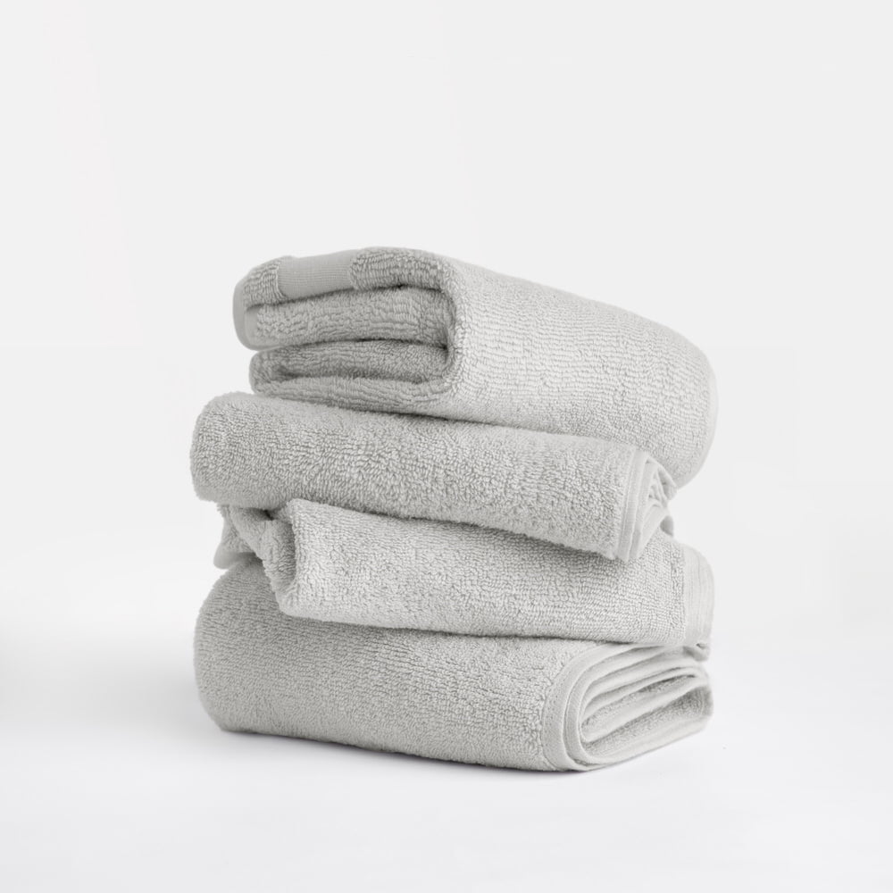 Noble Linens 4 pack Cotton Hand Towels