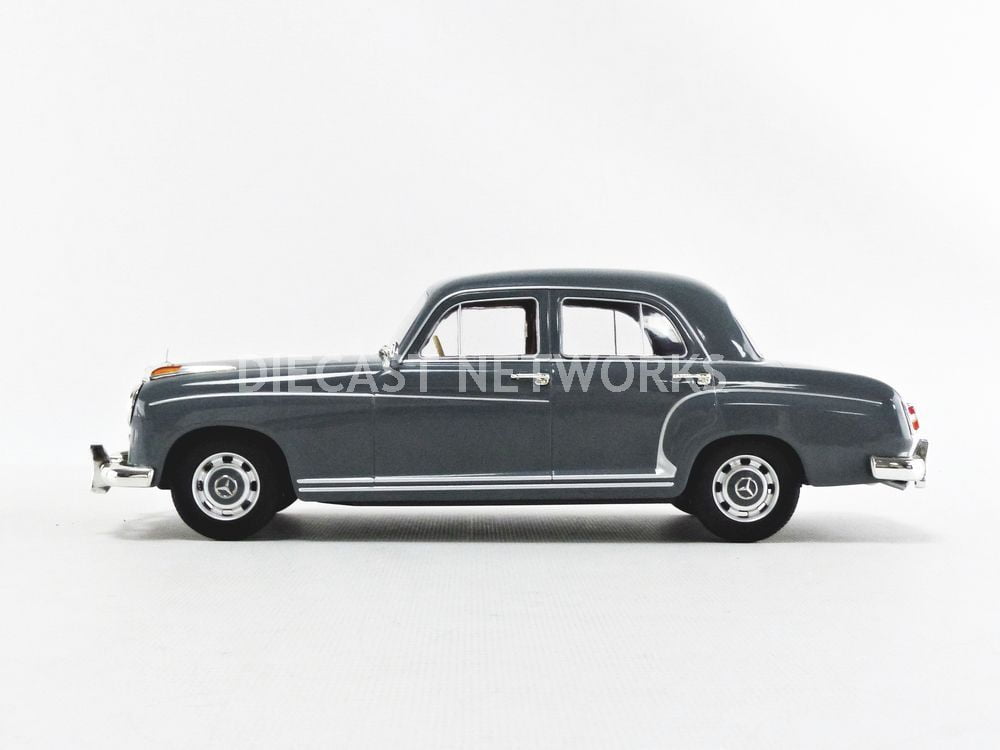 1//18 KK SCALE MODELS MERCEDES-BENZ 220S LIMOUSINE 1954-180323S