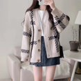 thumbnail image 2 of Suéter a cuadros coreano nuevo de otoño e invierno, chaqueta de mujer, temperamento casual, color de contraste, cuello en V, cárdigan de punto holgado de estilo perezoso, 2 of 5