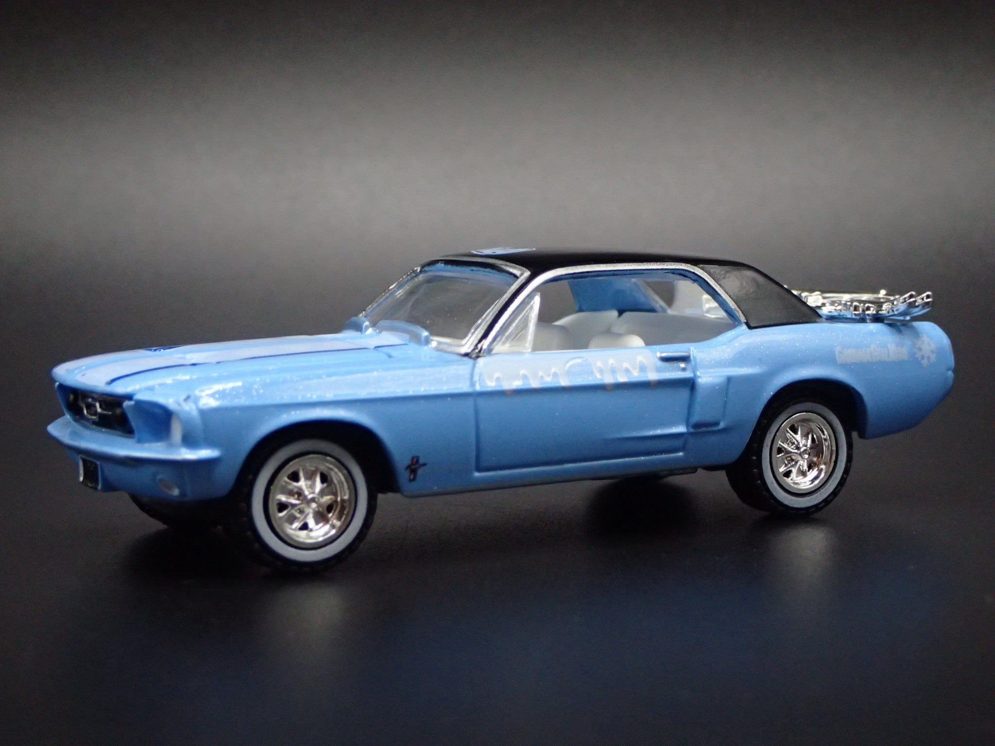 特価 AMR (1/43) フォード MUSTANG COUPE 67 Mustang Coupe Diecast