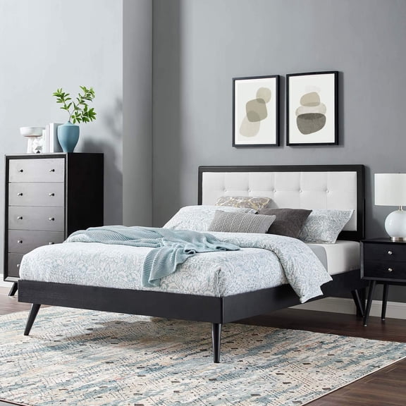 Maklaine King Wood Platform Bed with Splayed Legs in Black/White