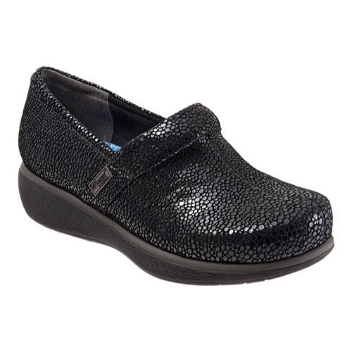 softwalk shoes clearance