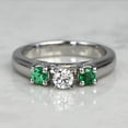 thumbnail image 2 of 0,75 Carat Taille Ronde (F-G/VS1) Véritable Diamond Vert Émeraude Belle Bague de Fiançailles pour Femmes en Or Blanc Massif 18K Taille 8, 2 of 8