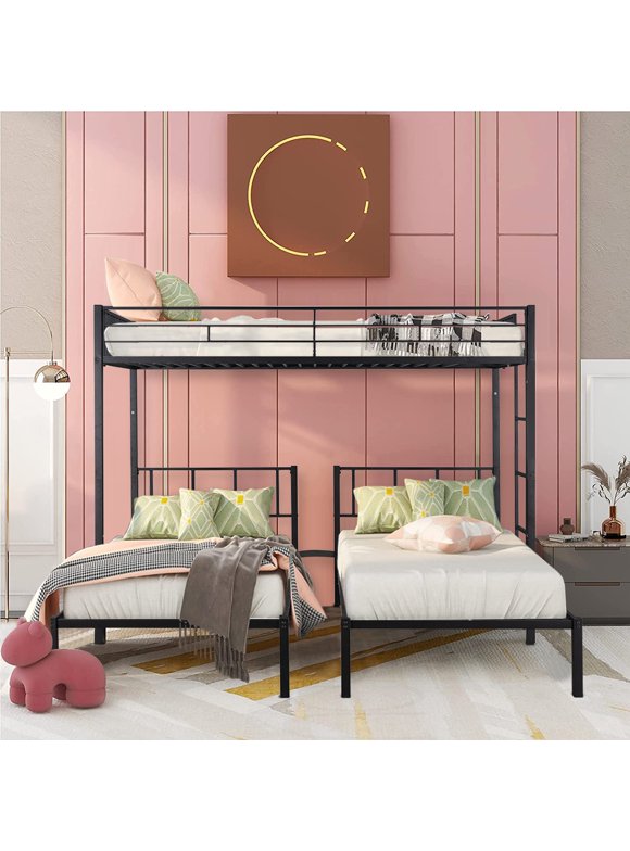 Triple Bunk Bed in Bunk Beds