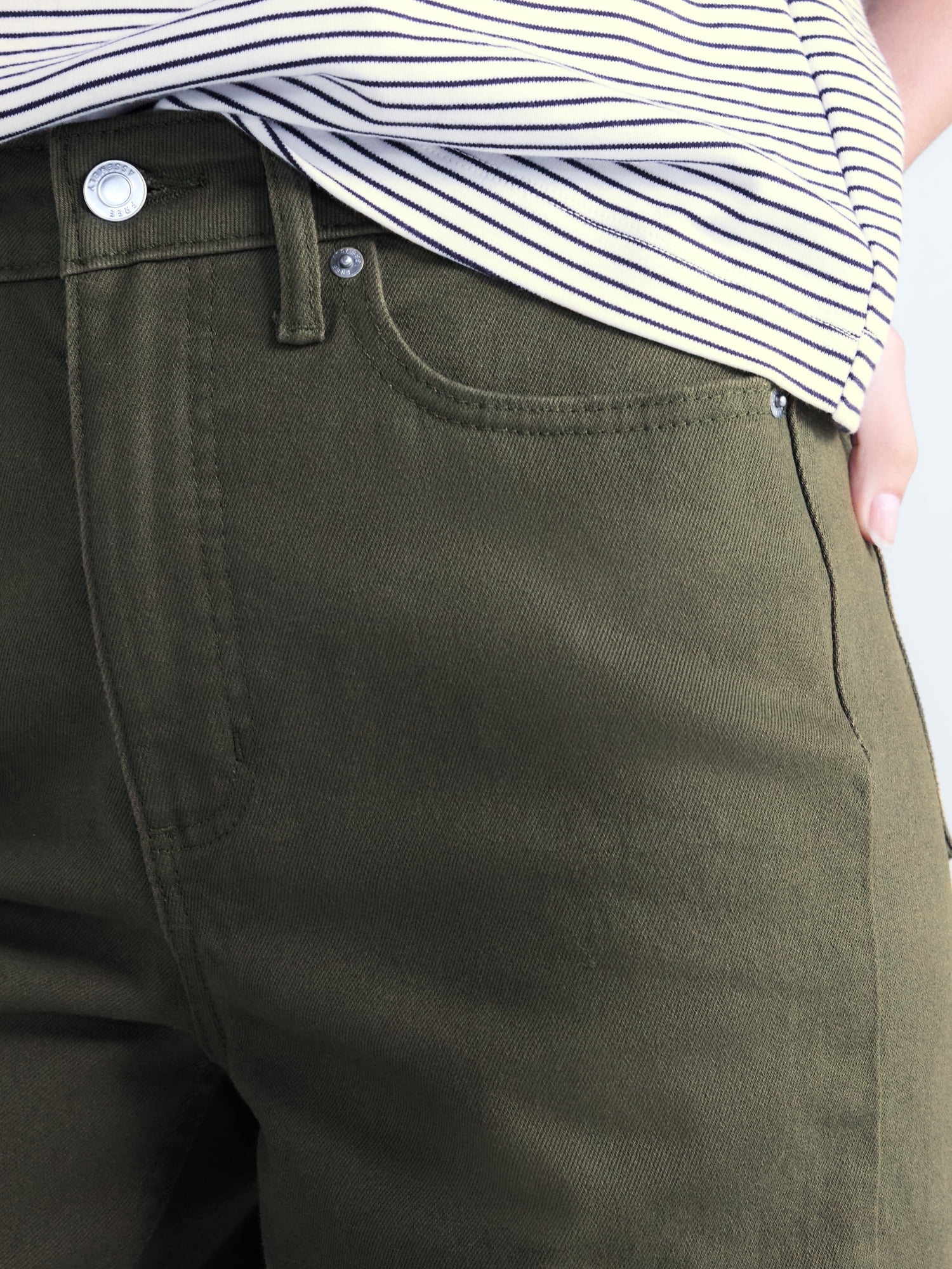Free Assembly Women's and Women’s Plus Crease Wide Leg Trouser Jeans, 32" Inseam, Sizes 0-20