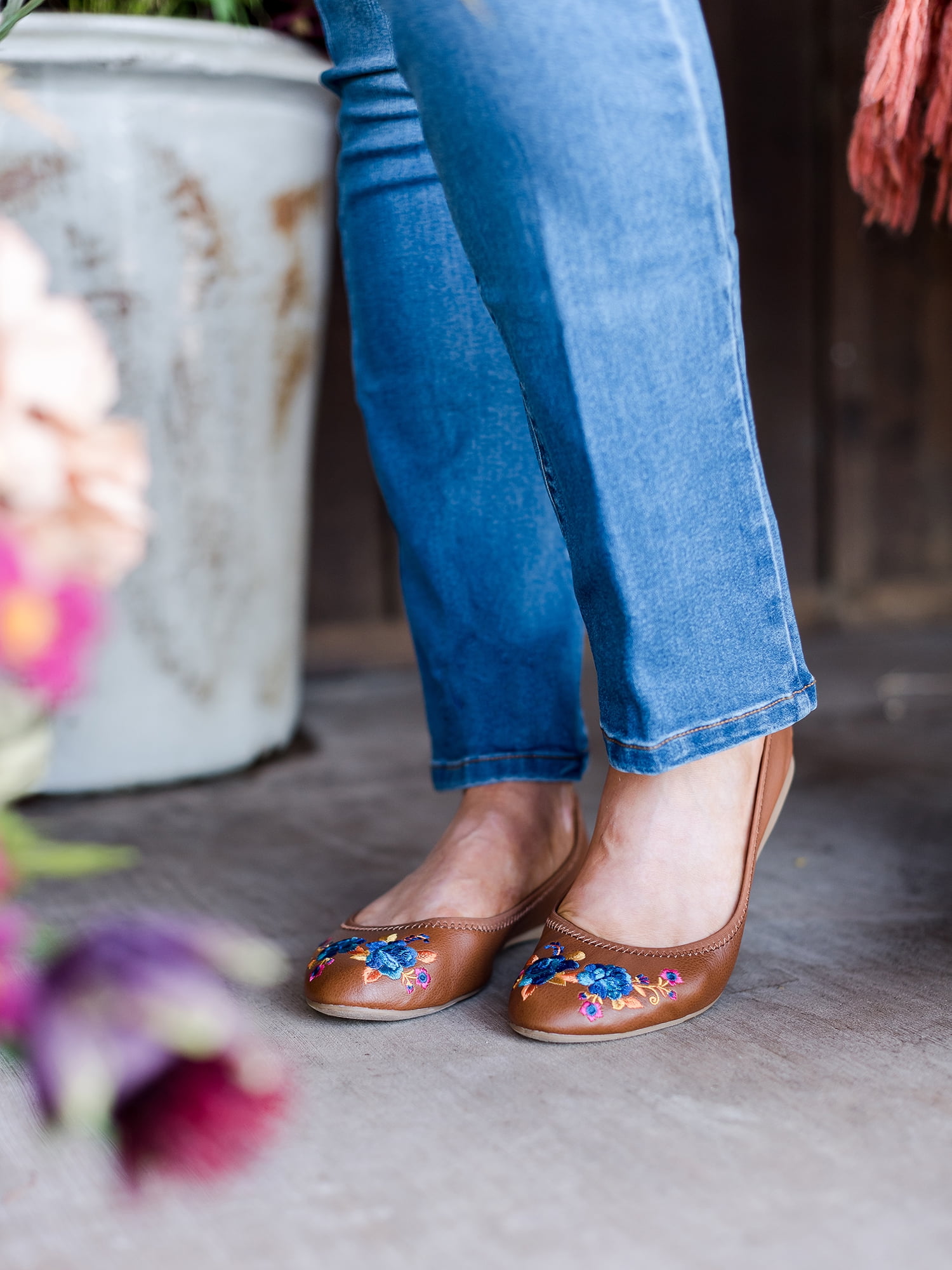 The Pioneer Woman Slip-on Espadrille Wedge Sandals, Women's